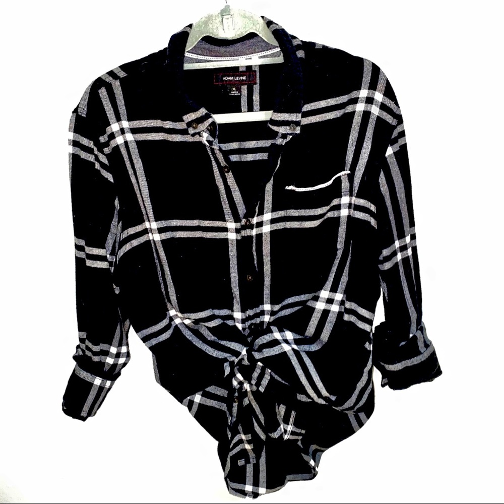 Black&white plaid flannel Adam Levine